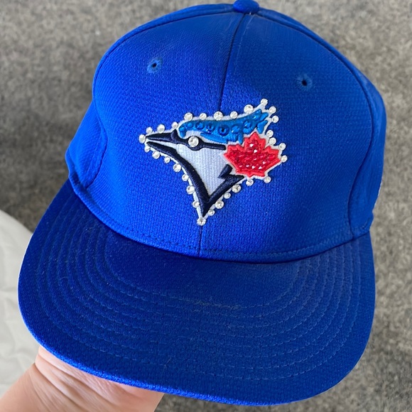 Blue Jays Toronto Dazzle Sequin Bling Slouch Cap Where to find a sparkly Toronto Blue Jays hat? main image 3